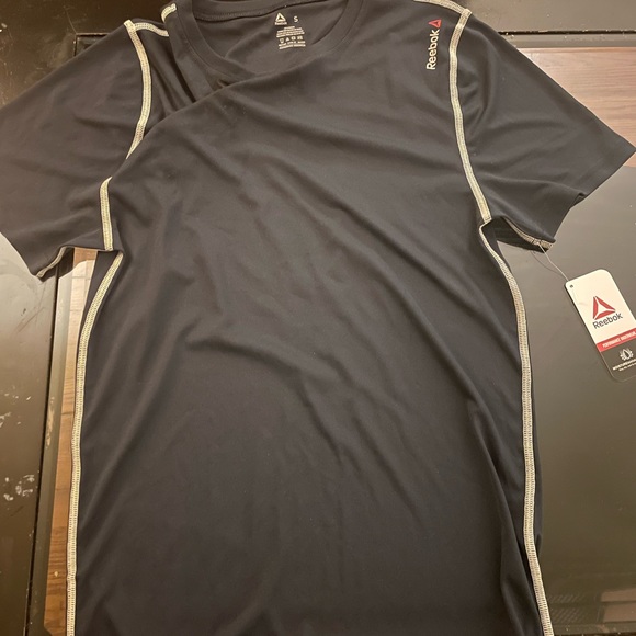 3 Reebok Performance Bundle - Picture 2 of 3